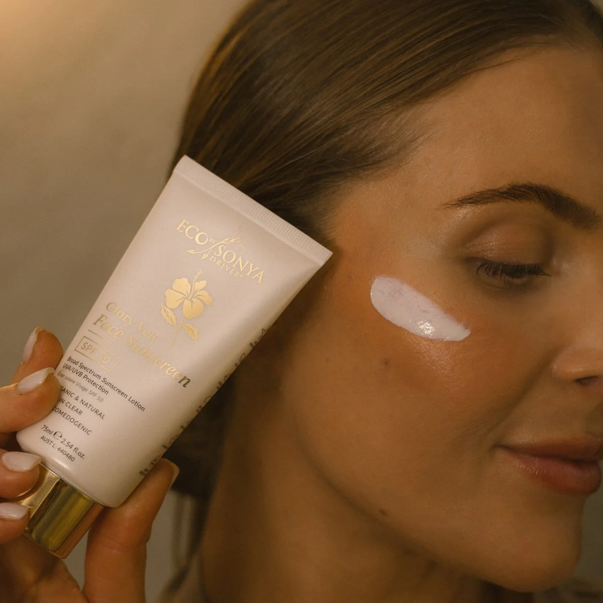 Glory Veil Face Sunscreen SPF 50 - Image 3