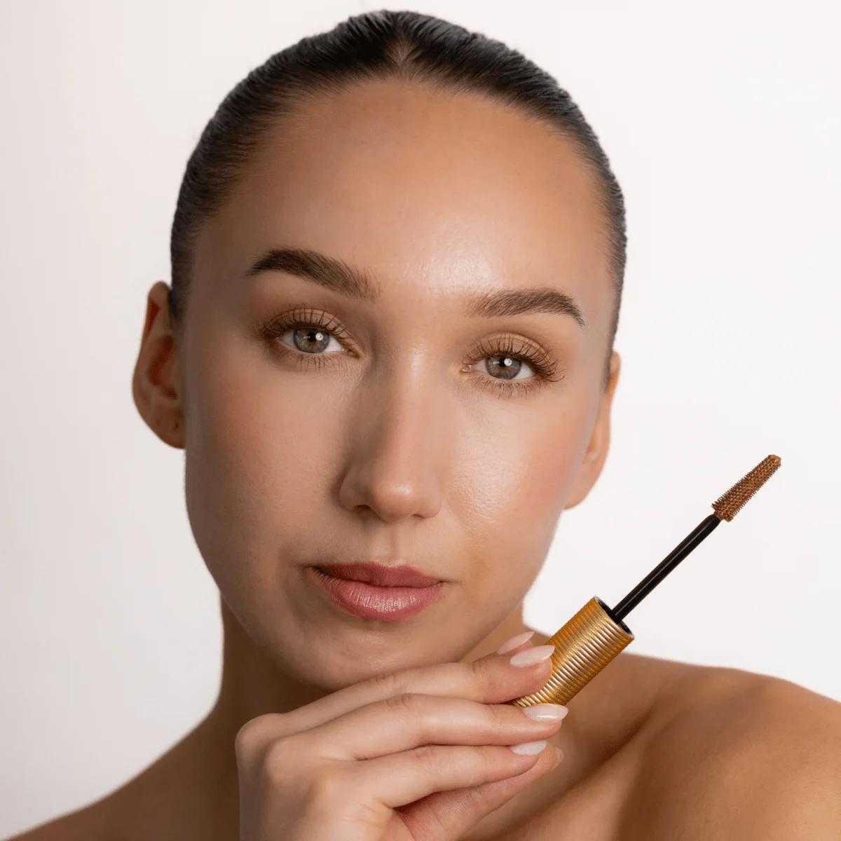 Mitzi Mascara - Image 4